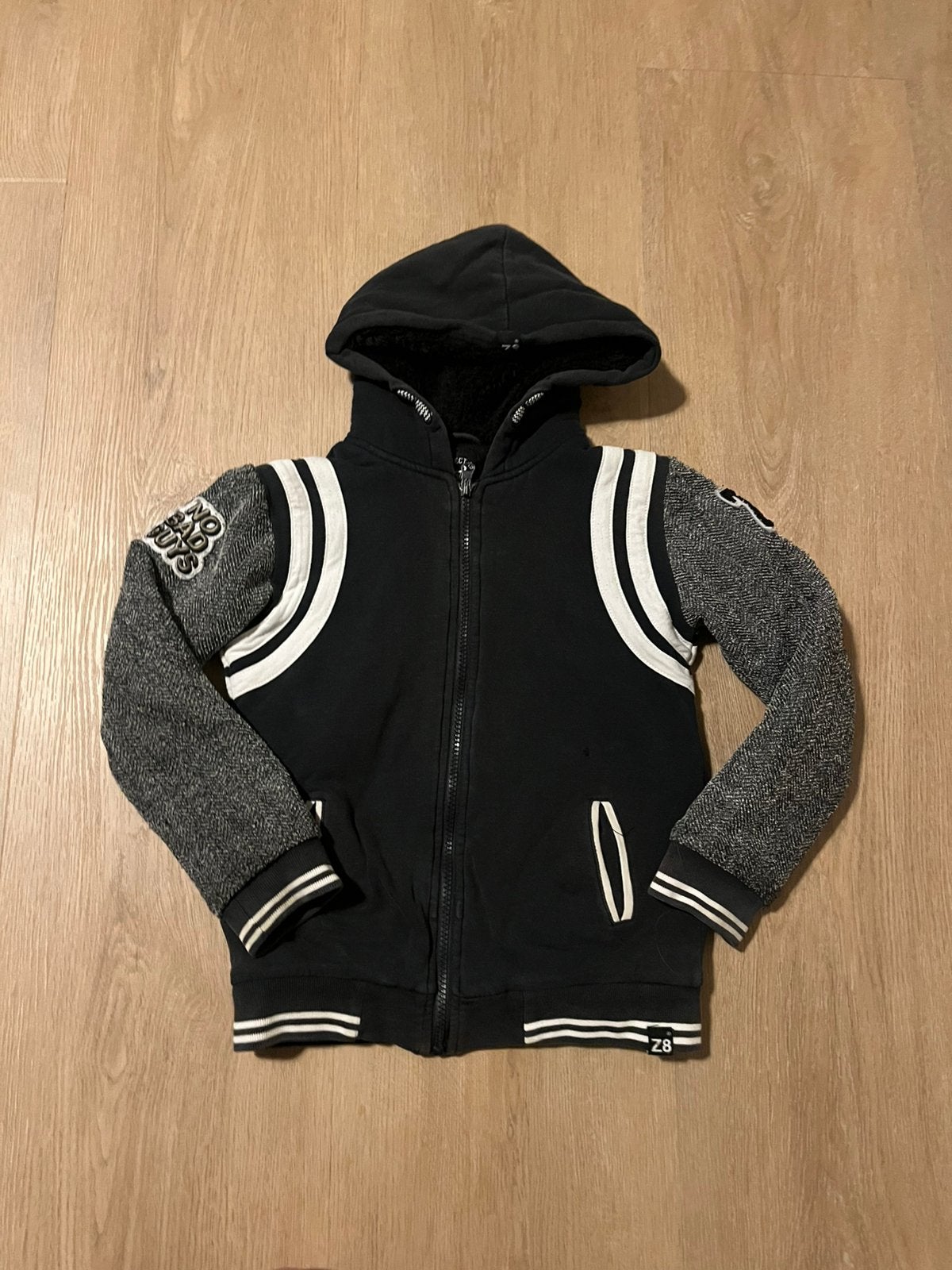 Z8 vest jongen maat 128 / 134 gedragen staat style: arthur, Kinderen en Baby's, Ophalen of Verzenden, Gebruikt, Jongen, Trui of Vest
