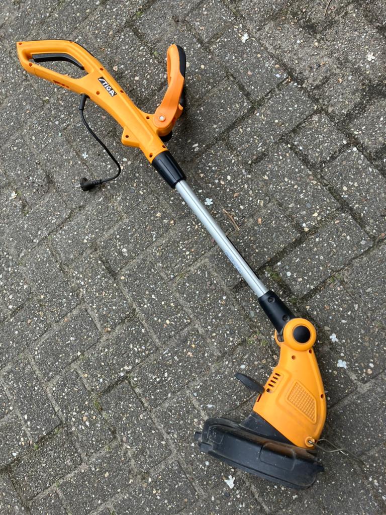Stiga kantentrimmer, Ophalen, Zo goed als nieuw, Elektrisch