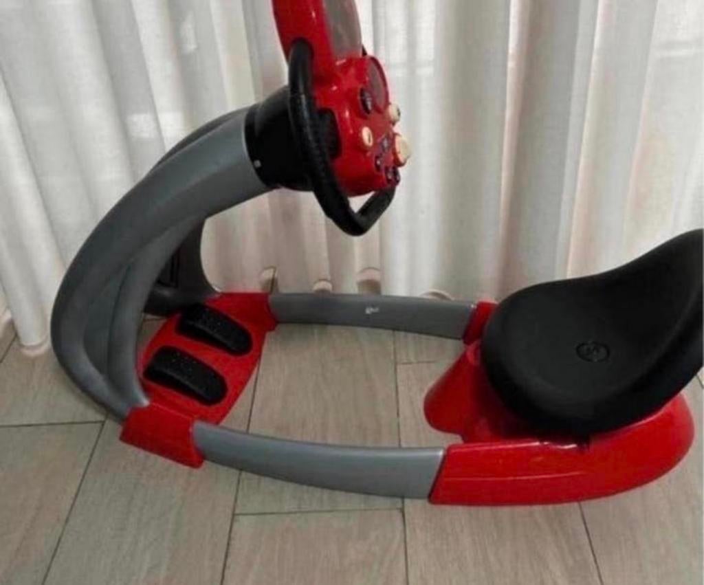 Smoby V8 Driver Race Simulator met licht en geluid, Kinderen en Baby's, Speelgoed | Racebanen, Gebruikt, Racebaan, Elektrisch