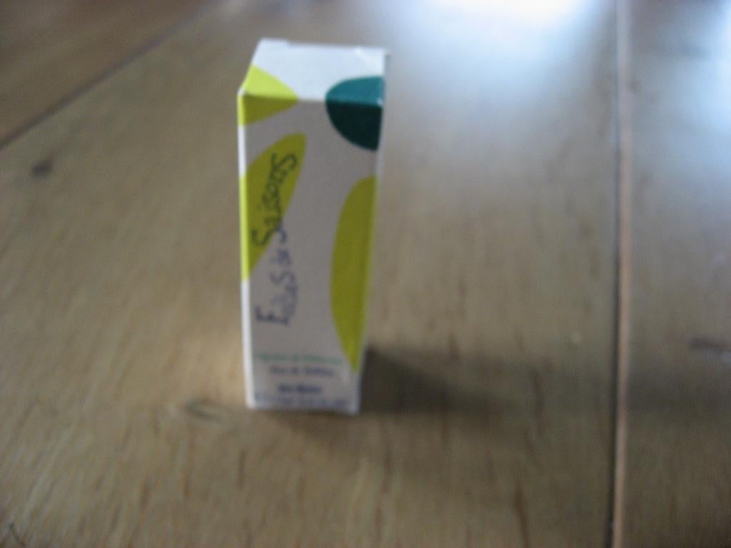 Folies de Saisons Printemps, eau de toil. Yves Rocher 7,5 ml, Verzenden, Nieuw, Miniatuur, Gevuld