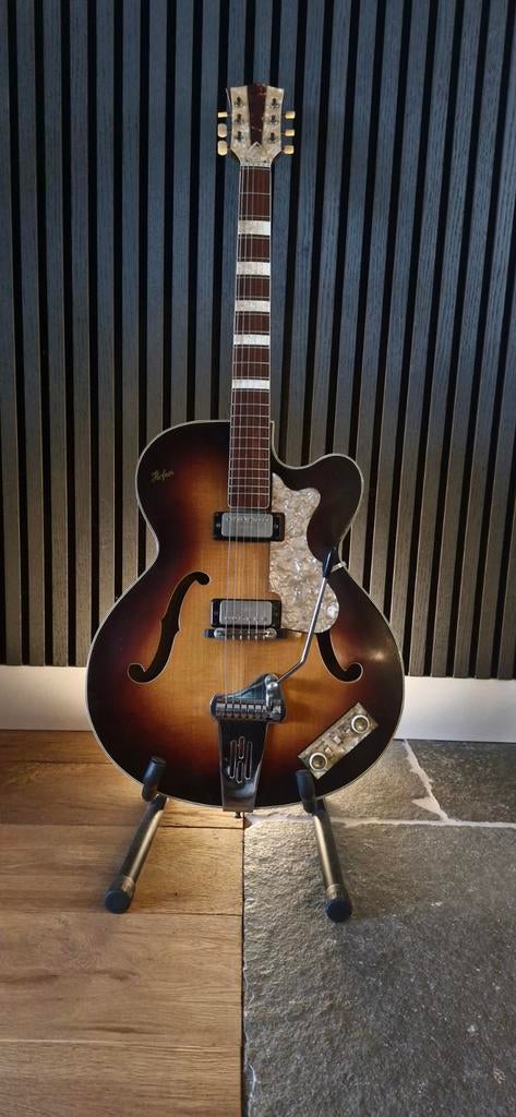 hofner president thinline, Muziek en Instrumenten, Snaarinstrumenten | Gitaren | Elektrisch, Zo goed als nieuw, Ophalen