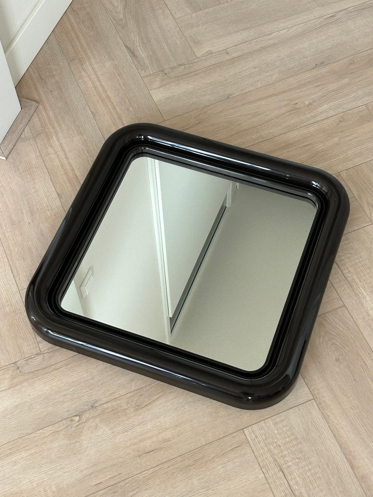 Vintage Space Age spiegel donkerbruin jaren 70 kunststof, Huis en Inrichting, Woonaccessoires | Spiegels, Ophalen