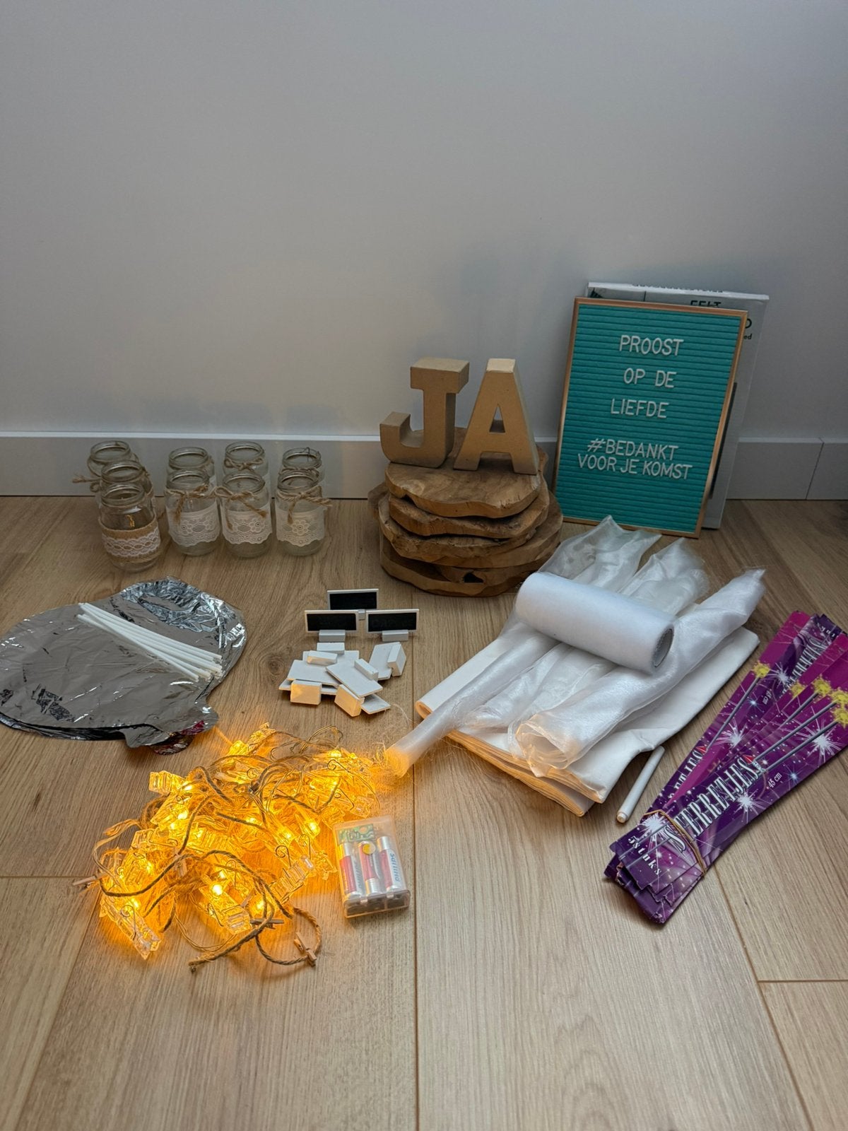 Accessoires/tafelversiering voor een bruiloft of ander feest, Ophalen of Verzenden, Zo goed als nieuw, Versiering, Geboorte of Huwelijk