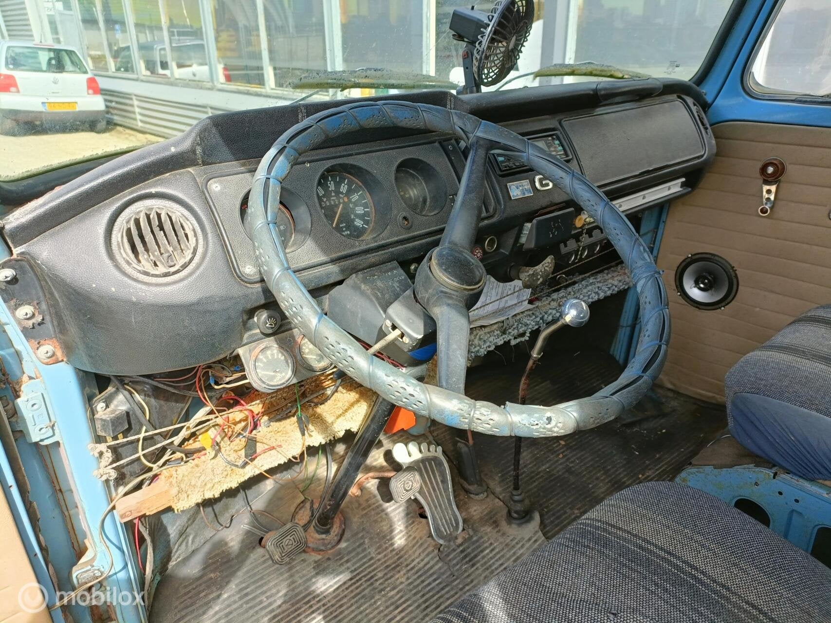 Volkswagen T2a Hefdakcamper, foto 10