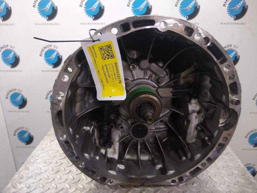 MERCEDES SPRINTER TRANSMISSIE / VERSNELLINGSBAK 2016, Ophalen of Verzenden, Gebruikt, Stiba lid