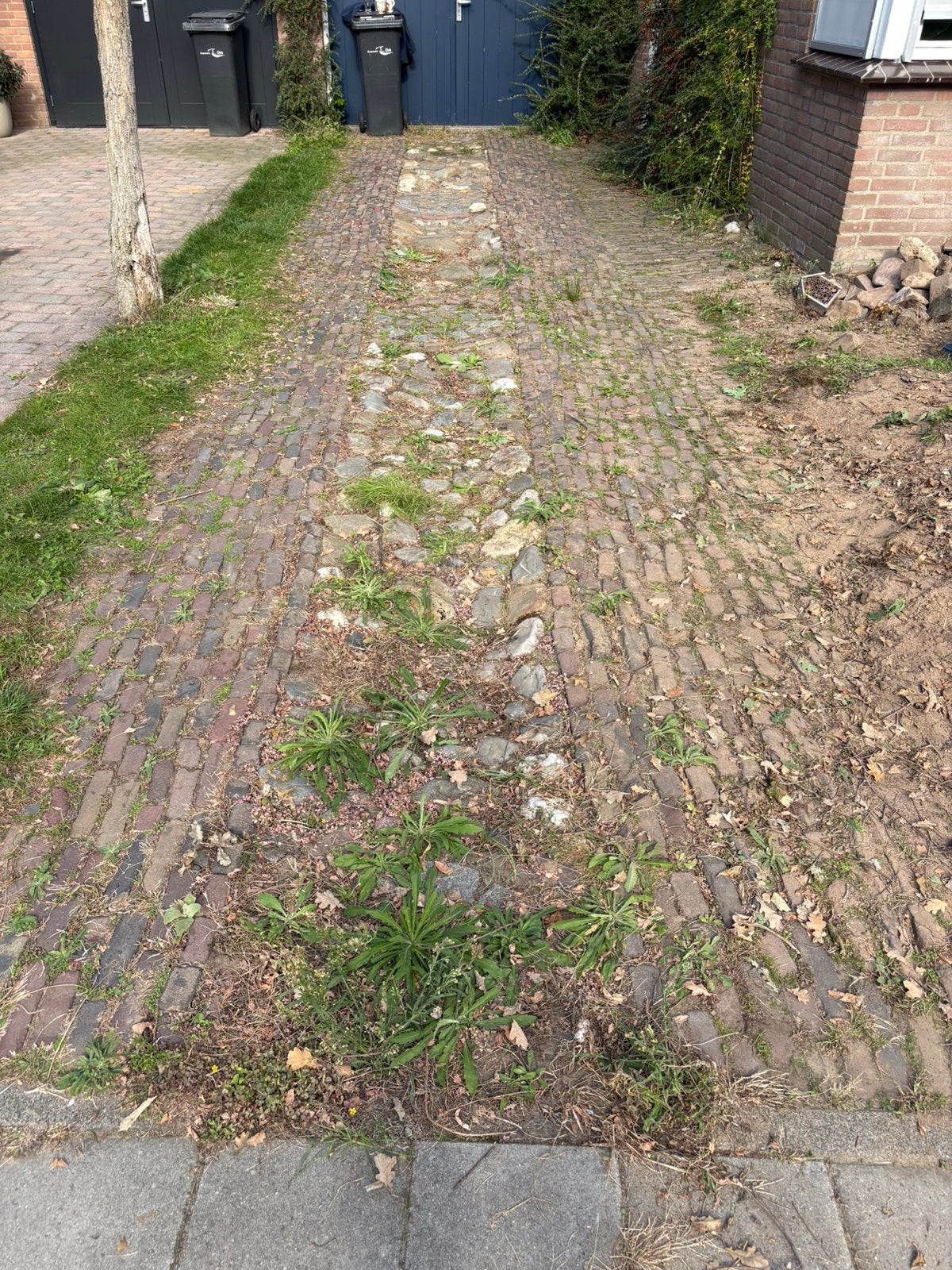Gratis af te halen gemengde klinkers en stenen., Tuin en Terras, Ophalen, Zo goed als nieuw, Beton, Klinkers