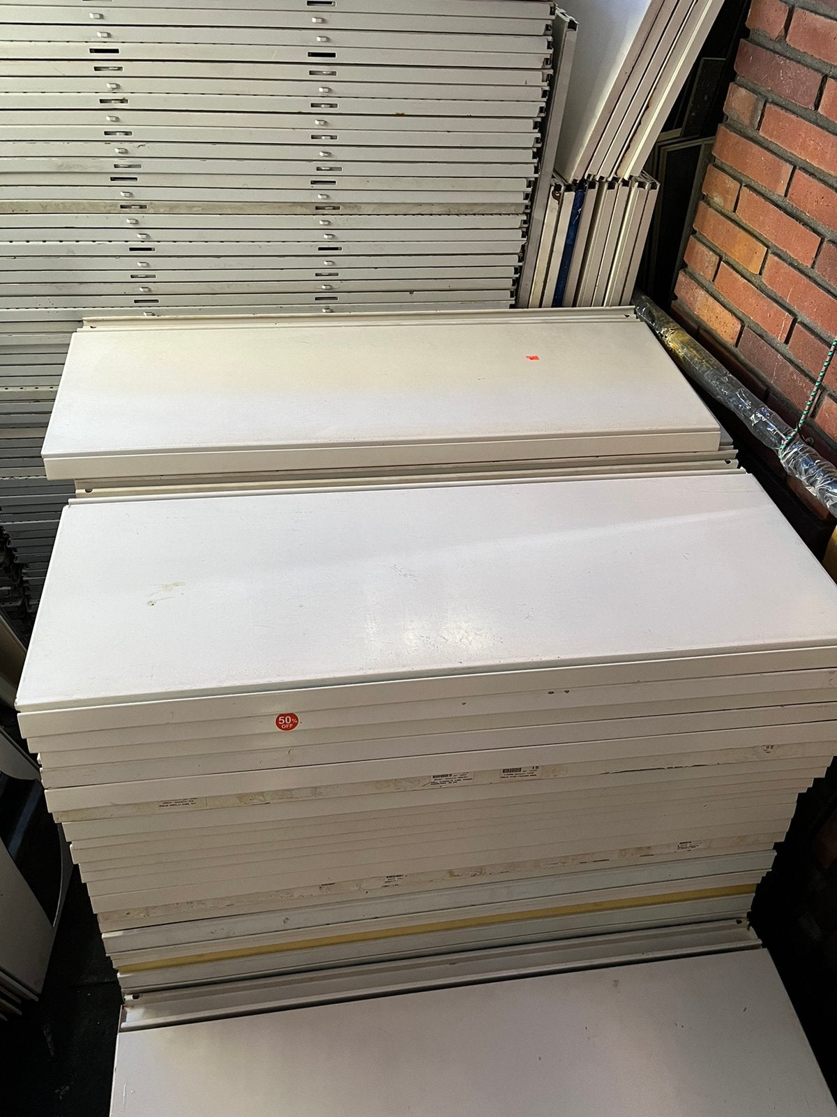 Winkelstelling legbord L100xD37cm Afbeelding ter illustratie, Ophalen of Verzenden, Gebruikt