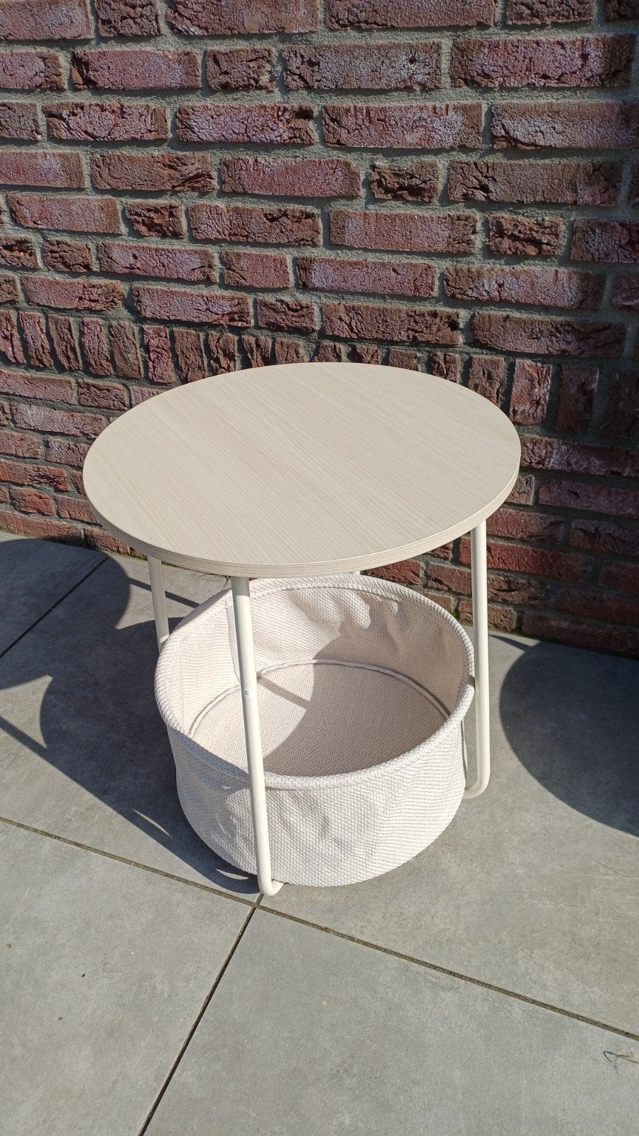 Ronde Bijzettafel Nachtkastje Wit / Hout met mand 45x51cm, 45 tot 60 cm, Minder dan 55 cm, Rond, Nieuw