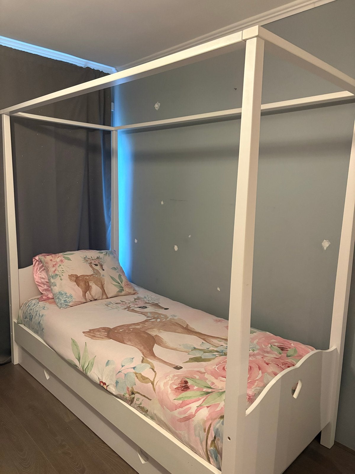 Hemelbed Amori 90x200 cm met uitschuifbaar logeerbed, Ophalen, 90 cm, Eenpersoons, Wit