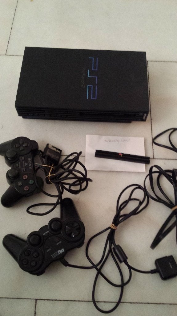 Ps 2 met spellen en met 2 controler, Ophalen, Online, Gebruikt, Overige genres