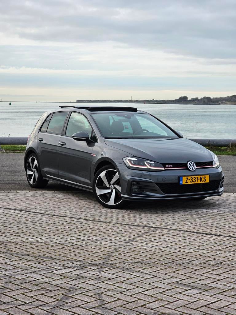 Volkswagen Golf 2.0 TSI 245pk 7-DSG 2019 Grijs, Auto's, Volkswagen, 1345 kg, Stof, 4 cilinders, 1984 cc