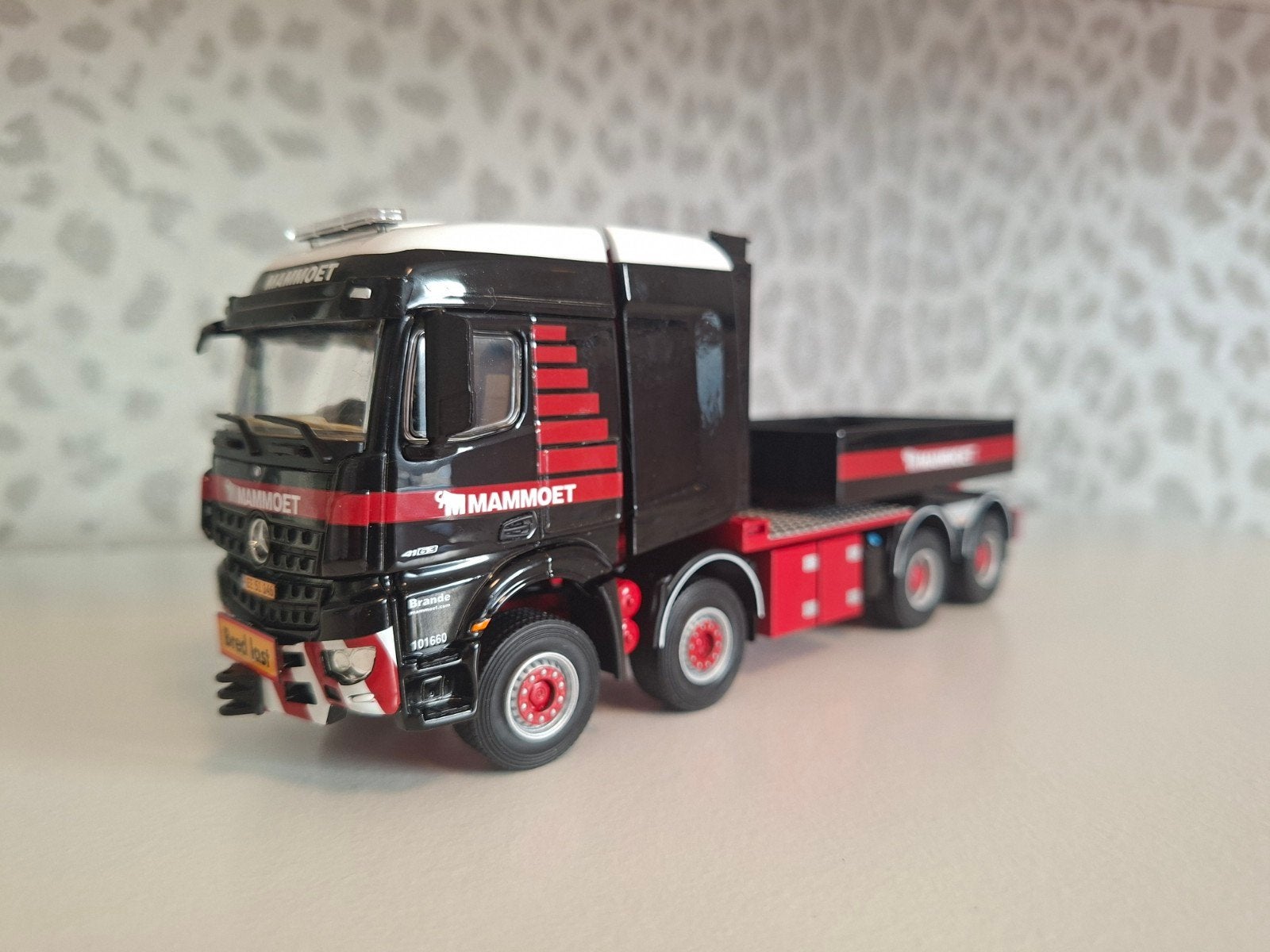 WSI, Mercedes Arocs 8x4 Mammoet Danmark, Ophalen of Verzenden, Zo goed als nieuw, Bus of Vrachtwagen, Wsi