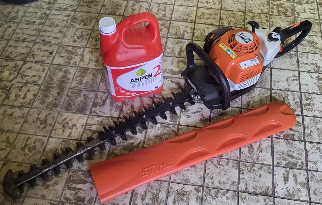 Heggeschaar benzine: Stihl HS 81 R. lengte 60 cm, Ophalen, Gebruikt, Benzine, Stihl