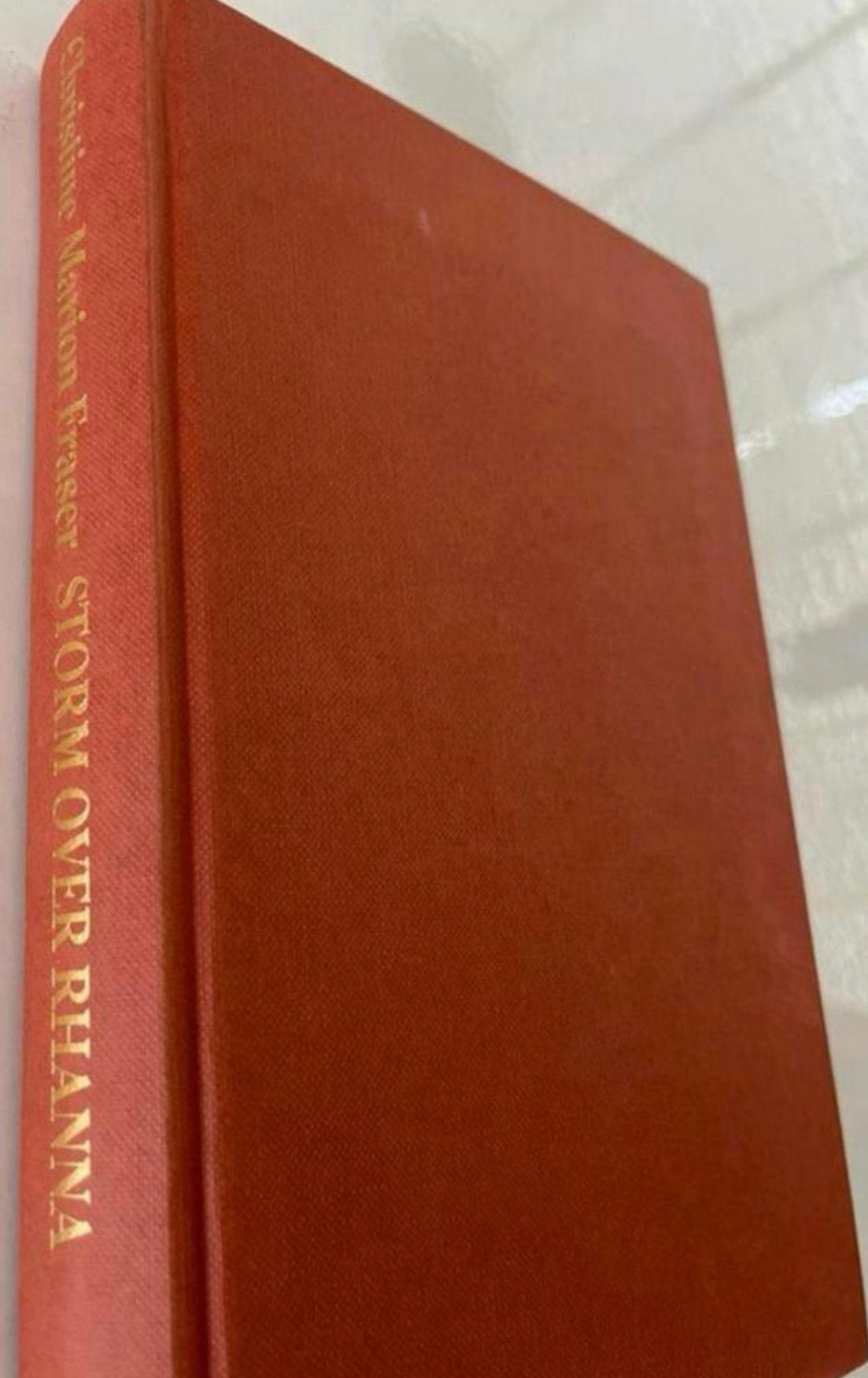 Storm Over Rhanna - Christine Marion Fraser (Hardcover), Ophalen of Verzenden, Gelezen