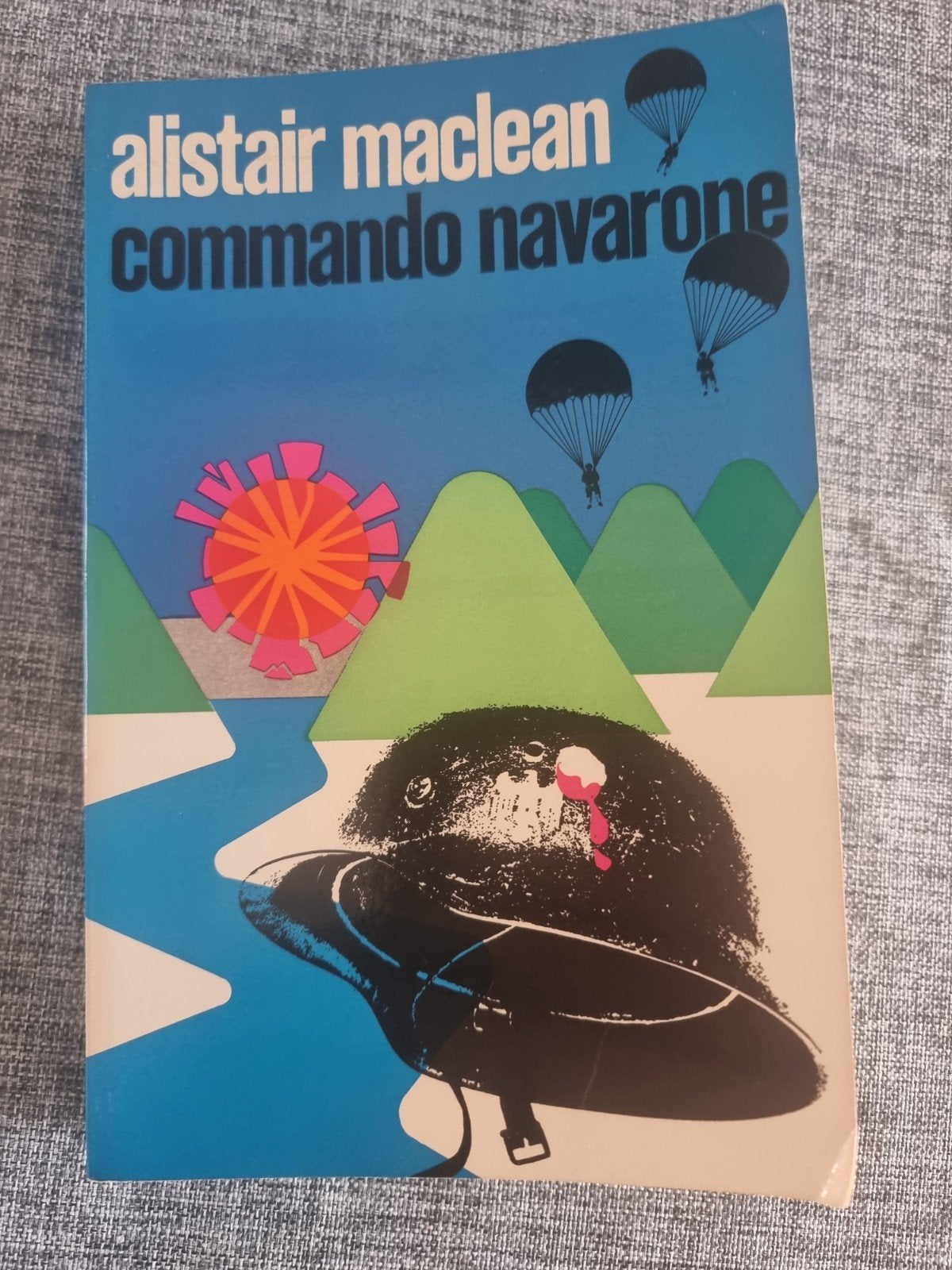 Commando Navarone - Alistair MacLean (Elsevier Paperbacks), Boeken, Ophalen of Verzenden