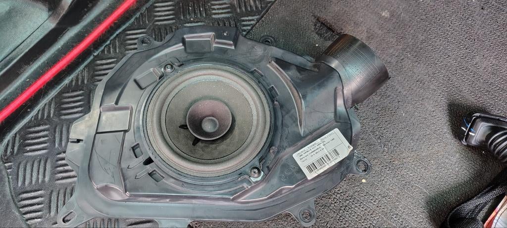 Auto luidspreker met behuizing Clio 4 2012, geen bose., Ophalen, Gebruikt