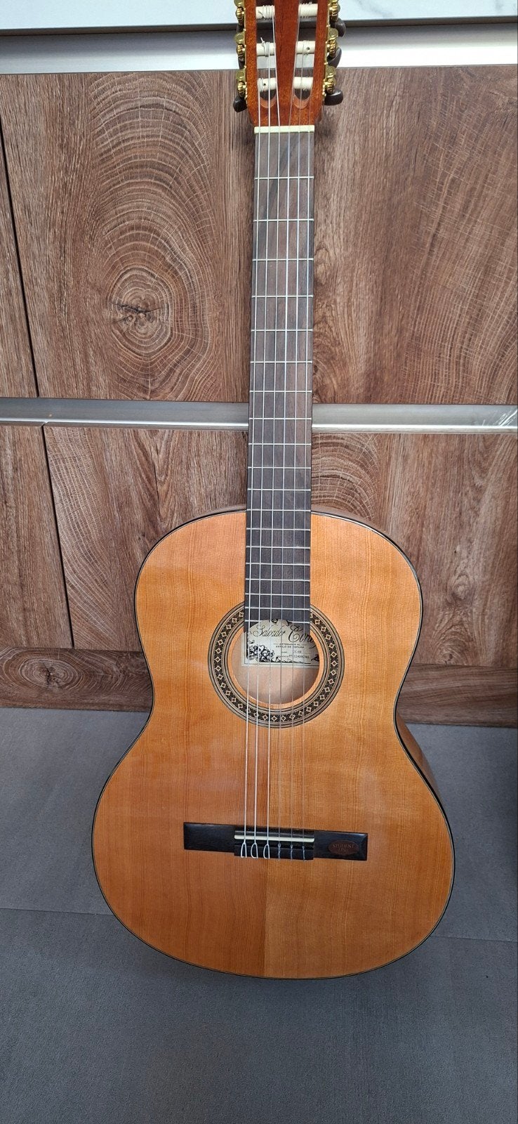 Gitaar Salvador Cortes CC-08, Muziek en Instrumenten, Ophalen of Verzenden, Zo goed als nieuw, Klassieke of Spaanse gitaar