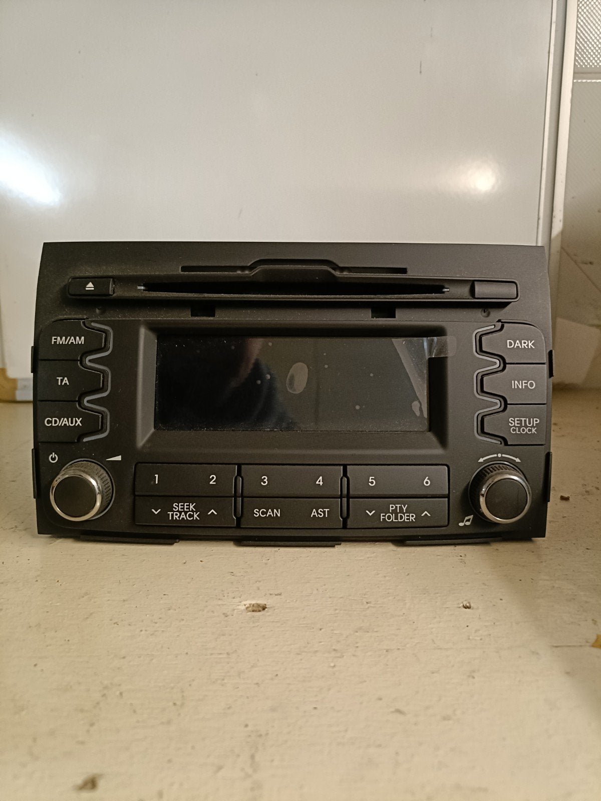 Kia Sportage radio - Origineel en goed werkend, Auto diversen, Autoradio's, Ophalen of Verzenden, Gebruikt