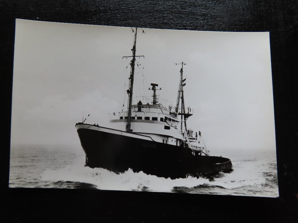 ansichtkaart sleepboot "Hudson" Smit & co, Verzamelen, Scheepvaart, Ophalen of Verzenden, Gebruikt, Motorboot, Kaart, Foto of Prent