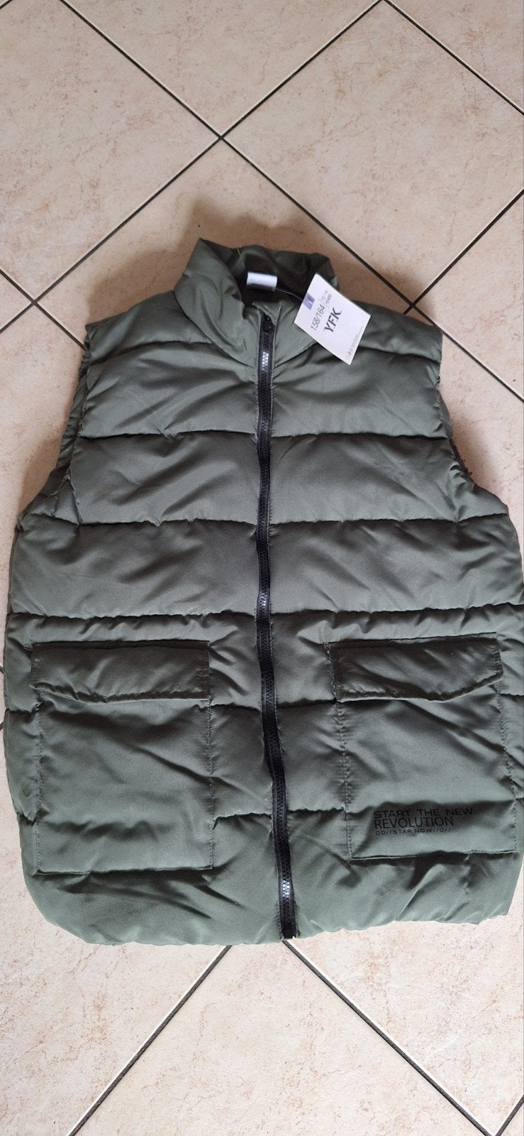 Nieuw Y.F.K. bodywarmer maat 158/164 (12-14 jaar), Kinderen en Baby's, Kinderkleding | Maat 158, Jongen of Meisje, YFK, Nieuw