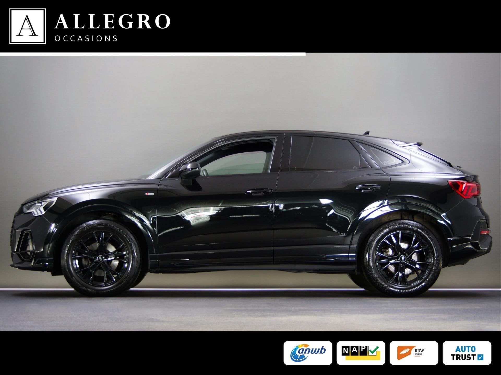 Audi Q3 Sportback 35 TFSI S-Line Edition Competition (APPLE, 4 cilinders, 150 pk, 1505 kg, Leder en Stof