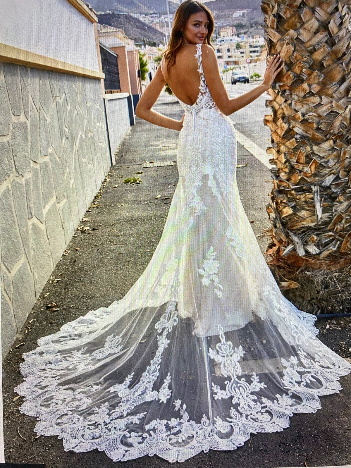 Diana Legrand Trouwjurk - Elegant en Tijdloos, Ophalen, Nieuw, Wit, Trouwjurk