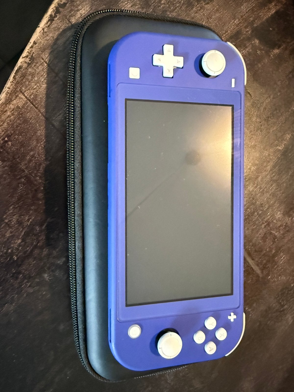 Nintendo switch lite hand modellen. Amper gebruikt, Spelcomputers en Games, Ophalen of Verzenden, Zo goed als nieuw