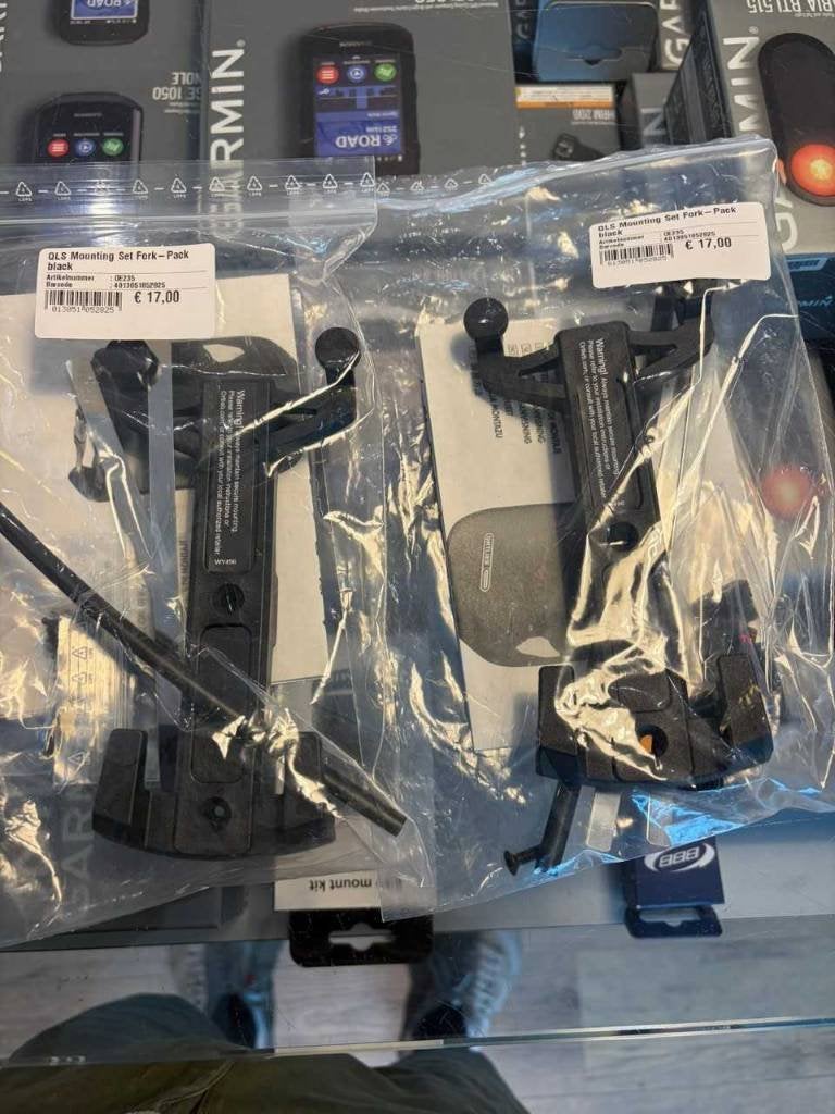 Ortlieb QLS Mounting Fork Pack 2 stuks Sale, Nieuw, Ophalen of Verzenden, Info@dehaanwielersport.nl, De Haan Wielersport