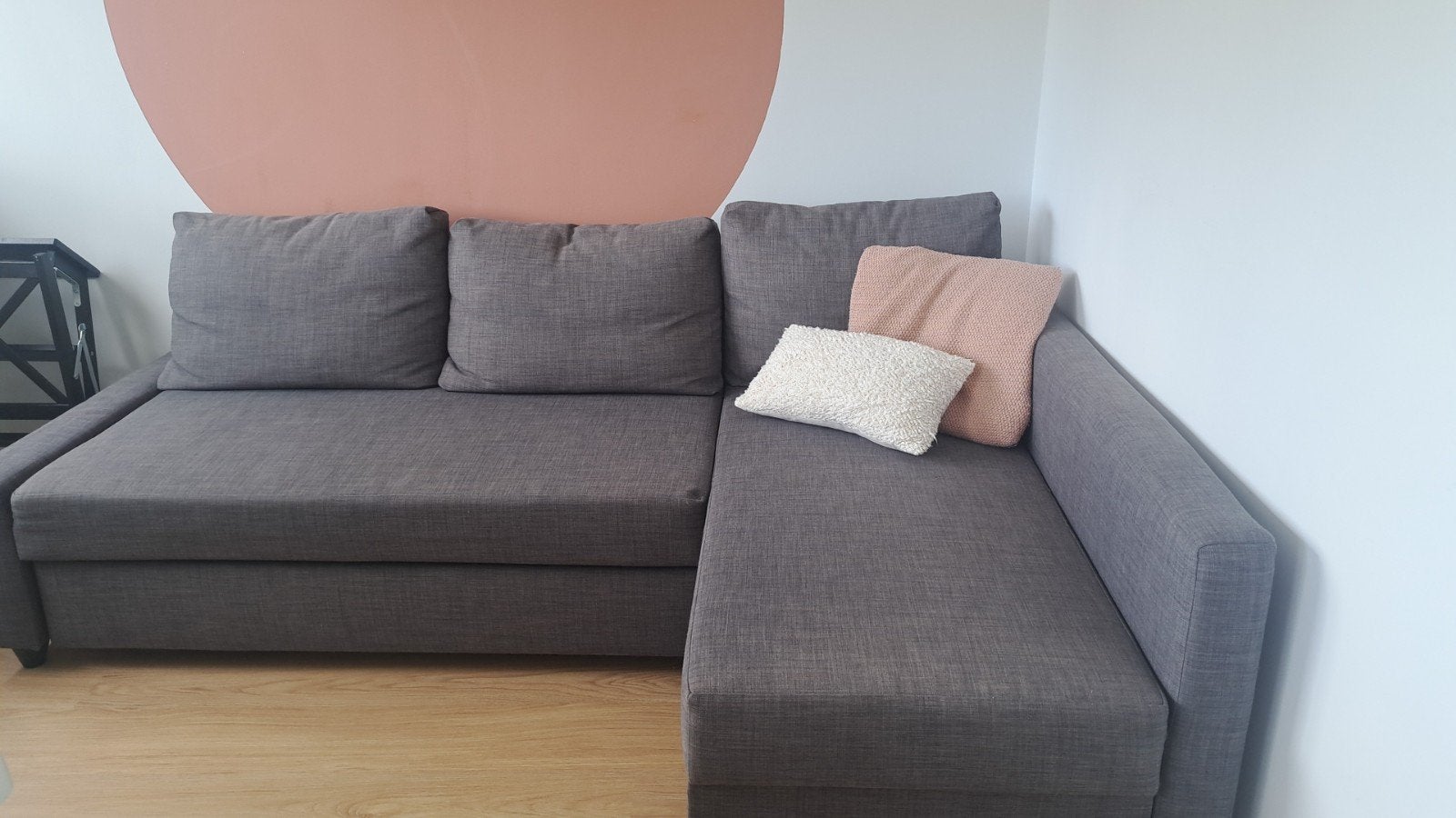 IKEA FRIHETEN Hoekslaapbank met opberger - donkergrijs, Huis en Inrichting, Ophalen, Gebruikt, Hoekbank, Minder dan 150 cm
