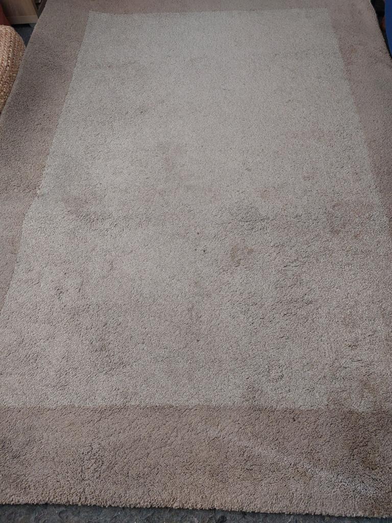 Vloerkleed  230 x 160, Huis en Inrichting, Stoffering | Tapijten en Kleden, Gebruikt, 150 tot 200 cm, 200 cm of meer, Rechthoekig