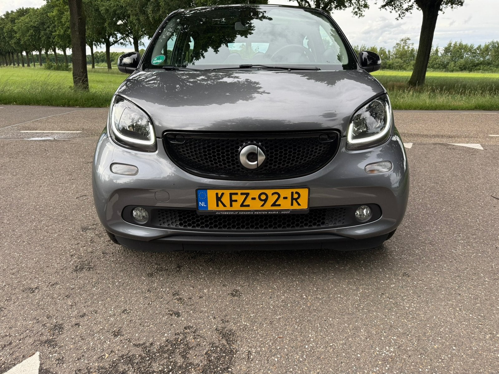 Smart ForFour 1.0 passion AUT airco pano lm 16 inch led, Auto's, Smart, Automaat, 4 stoelen, 905 kg, 70 pk
