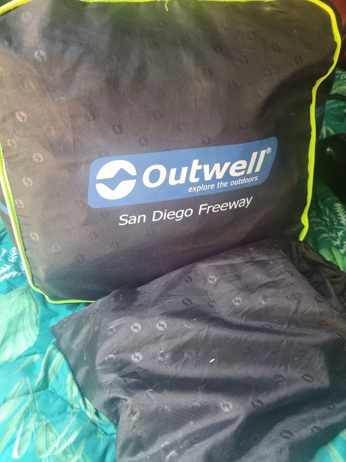 Outwell San Diego Freeway Bustent - Zo goed als nieuw, Ophalen, Zo goed als nieuw, Tot en met 2