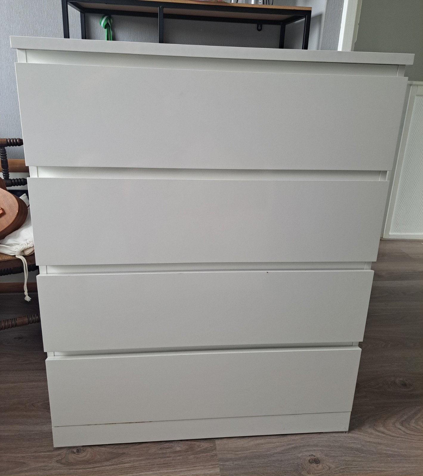 Malm Ikea Witte ladekast met 4 laden, Ophalen, Overige materialen, 100 tot 150 cm, 50 tot 100 cm