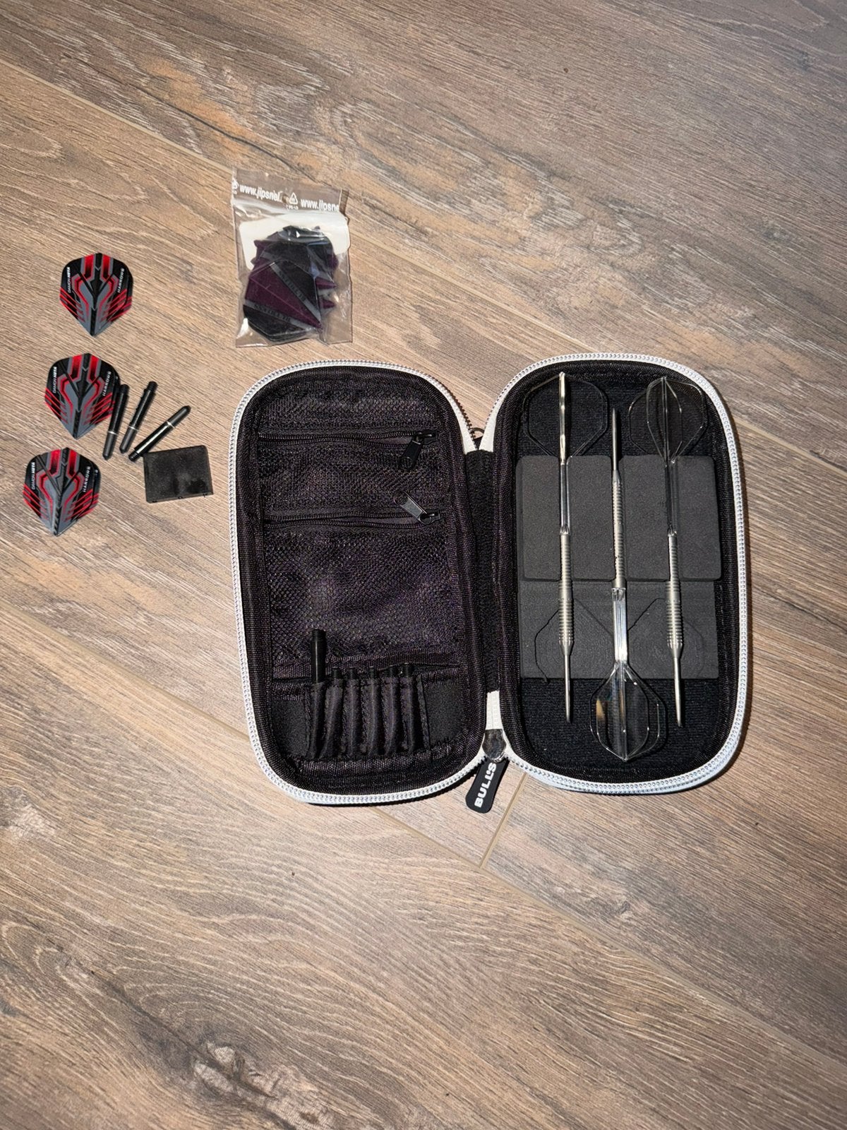 Dartpijlen 22g (David Cameron), Sport en Fitness, Darts, Ophalen of Verzenden, Zo goed als nieuw, Pijlen