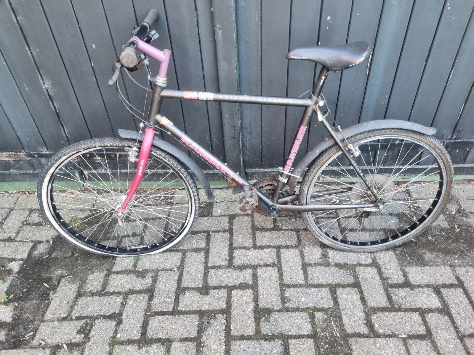 Batavus Rambler mountainbike met lekke banden, Fietsen en Brommers, Fietsen | Heren | Sportfietsen en Toerfietsen, Minder dan 10 versnellingen