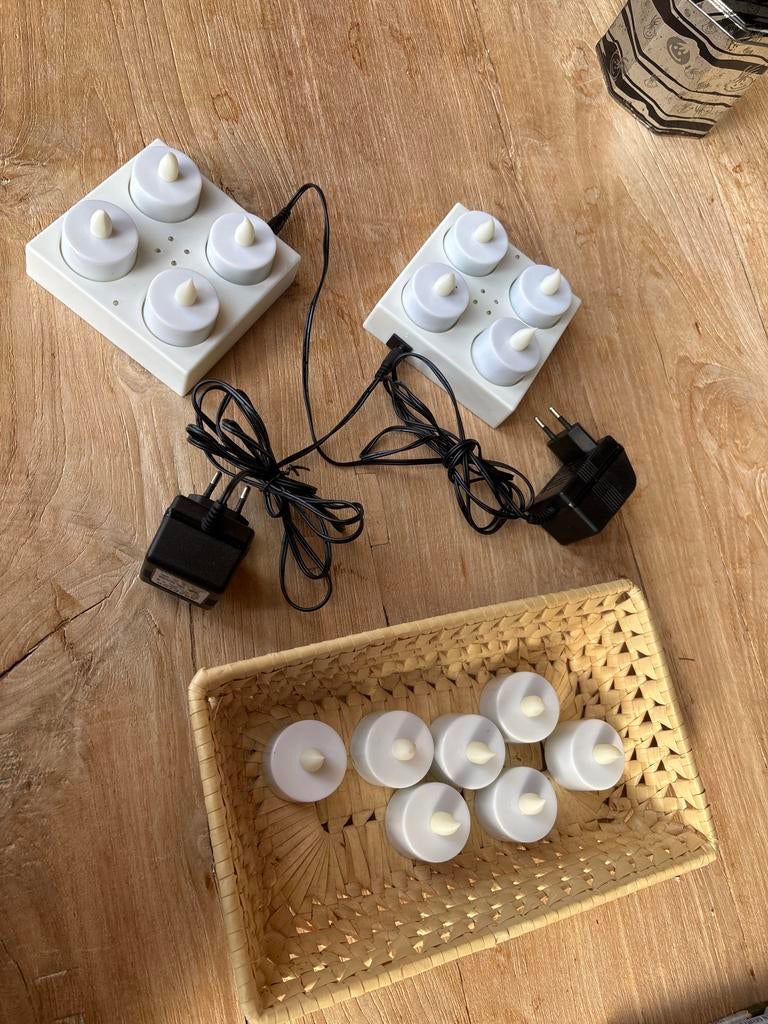 15 Oplaadbare Waxine Lichtjes met 2 Oplaadstations, Ophalen of Verzenden, Gebruikt