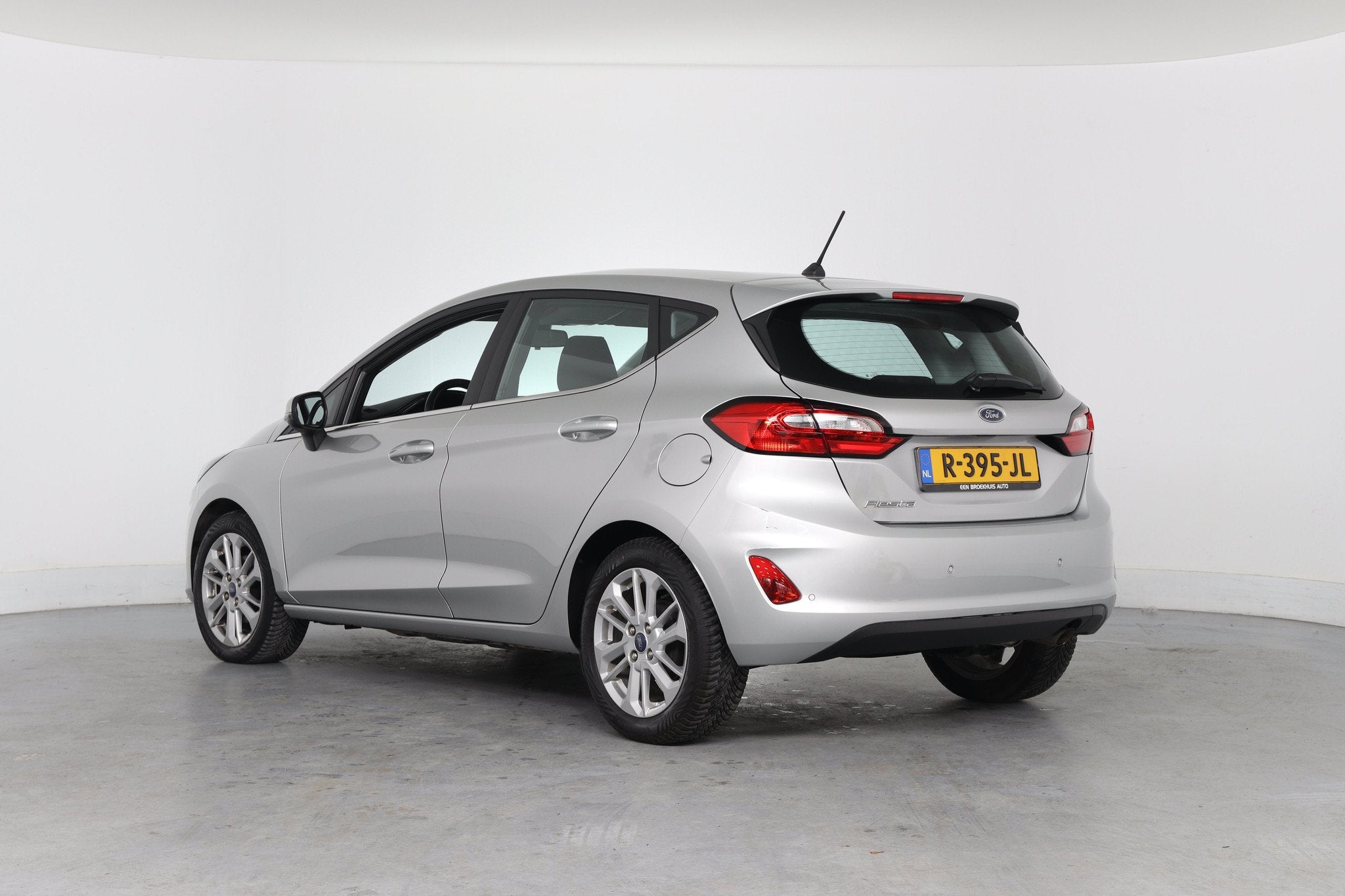 Ford Fiesta 1.0 EcoBoost Titanium, Auto's, 12 maanden, Gebruikt, 100 pk, 49 €/maand
