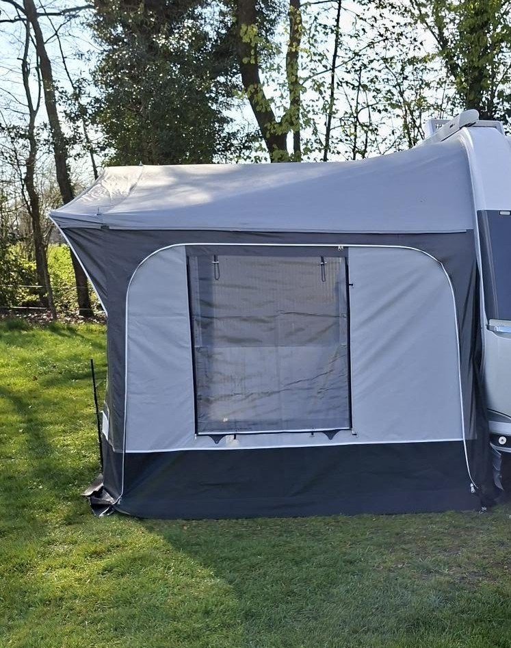 Brand Safir TL 240 met Brand Rasta uitbouw, Caravans en Kamperen, Ophalen, Zo goed als nieuw, Ten Cate All Season 200g/m2, Brand