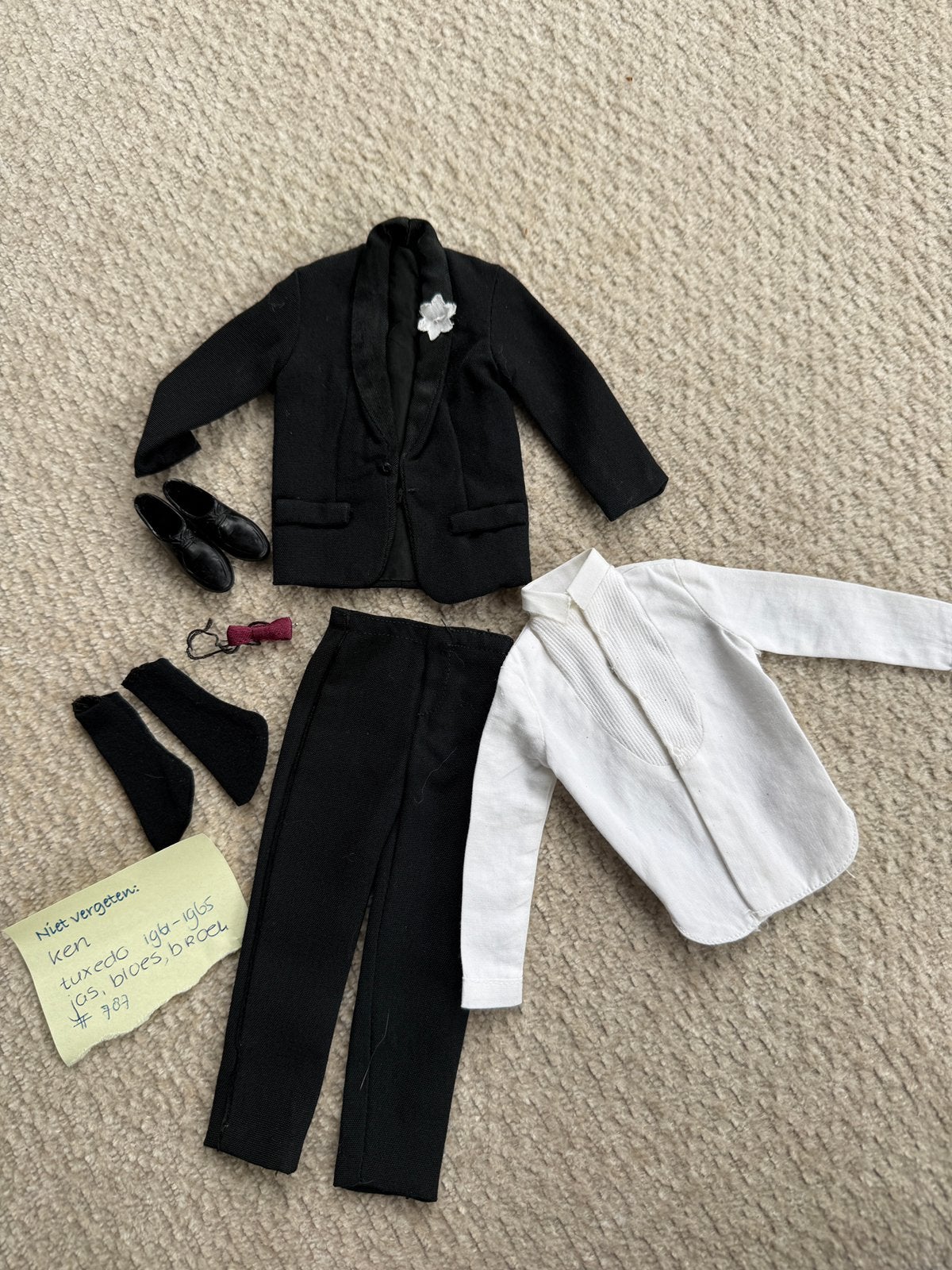 Vintage barbie kleding voor ken tuxedo #787, Ophalen of Verzenden, Zo goed als nieuw, Kleertjes