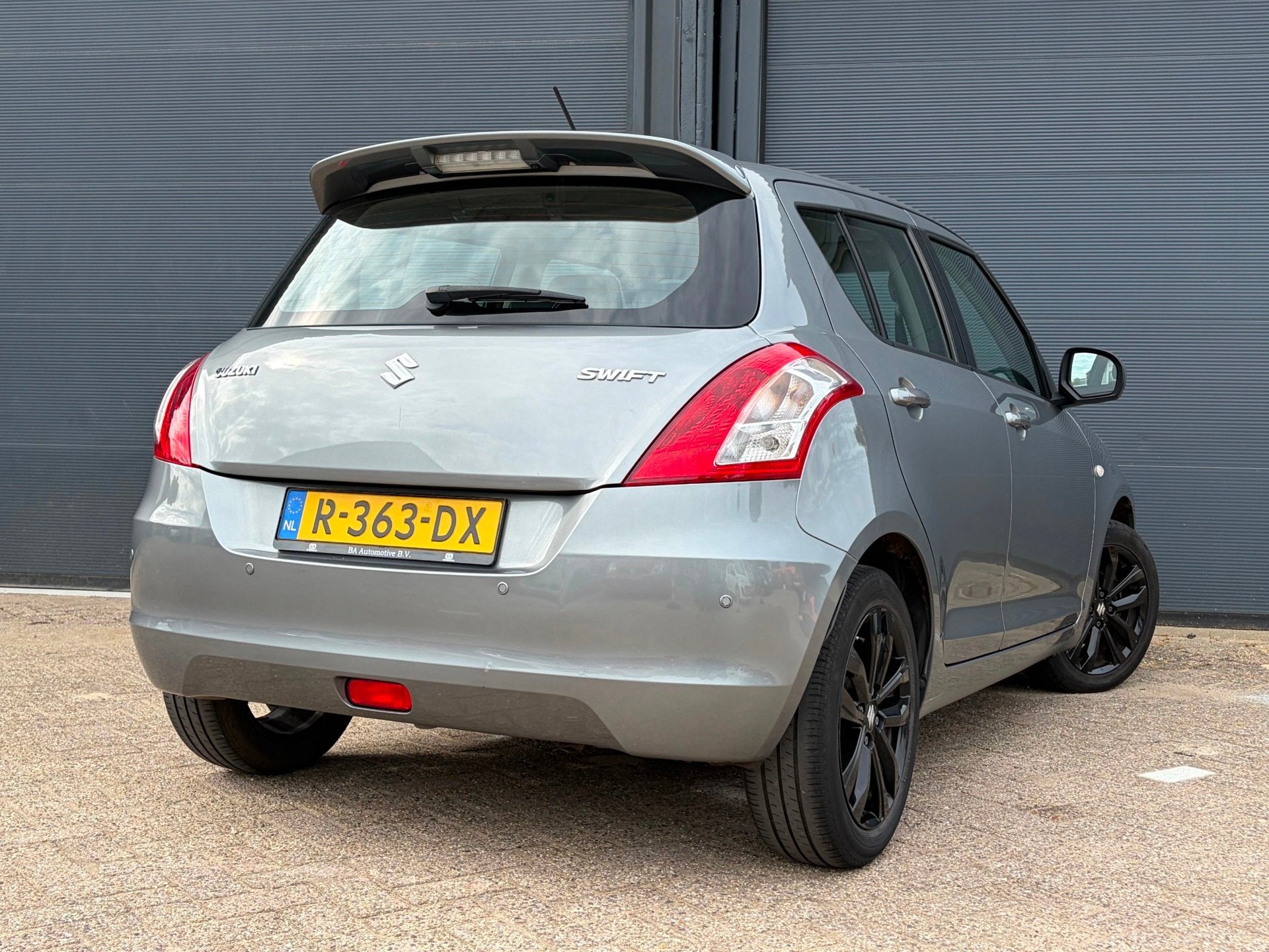 Suzuki Swift 1.2 S-Edition | NWE APK | Airco | CarPlay |, Voorwielaandrijving, 94 pk, 4 cilinders, 400 kg