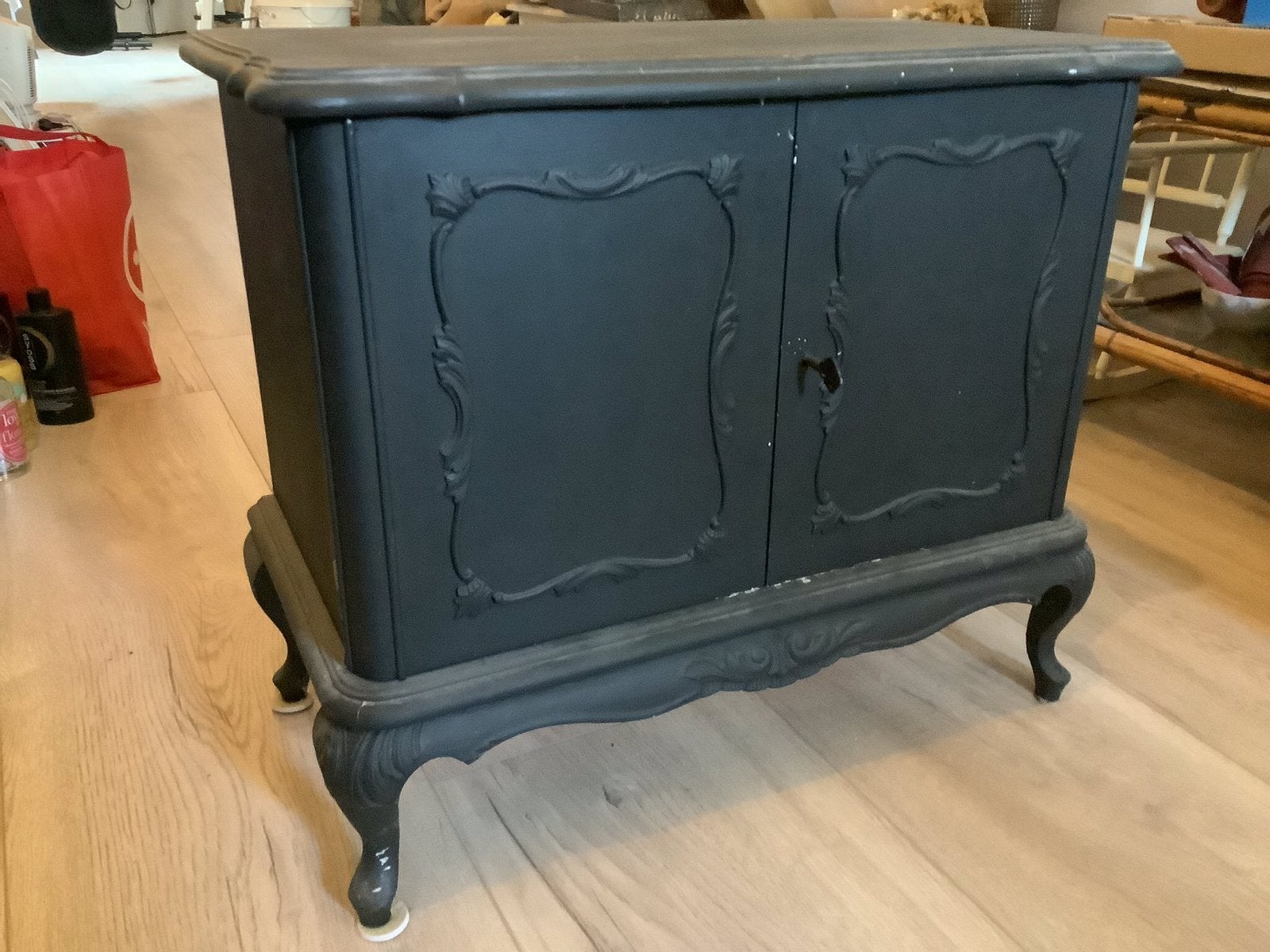 Brocante landelijke EP/ langspeelplaat kastje queen ann, Ophalen, Zo goed als nieuw