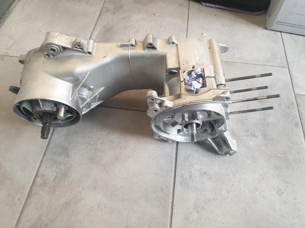 Piaggio zip 2-takt carters, met toebehoren., Ophalen of Verzenden, Zo goed als nieuw, Blok, Vespa, Piaggio Zip, Yamaha, Italjet