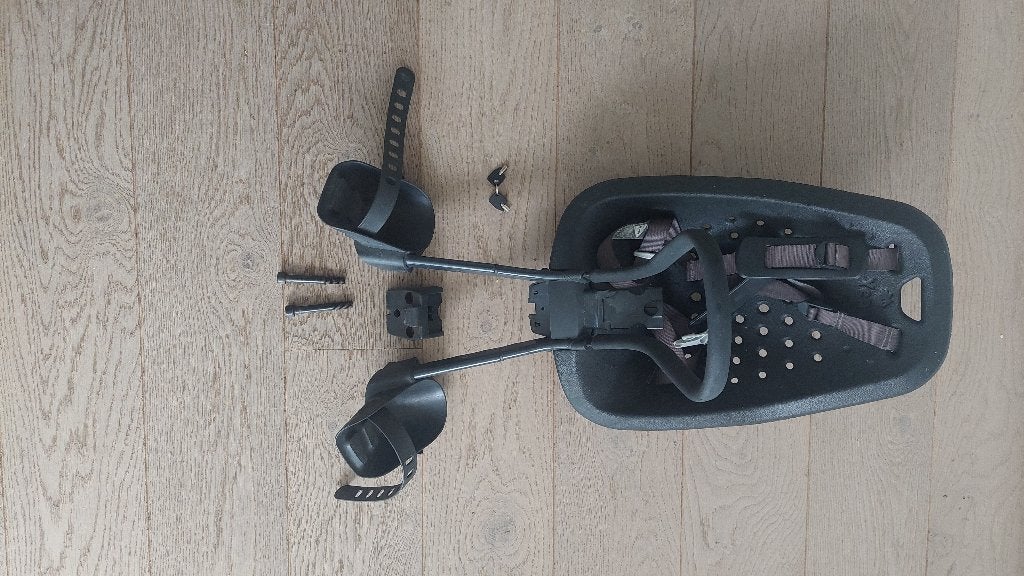 Yepp_voorzitje_met_windscherm, Fietsen en Brommers, Fietsaccessoires | Fietsstoeltjes, Gebruikt, Voorzitje, 0 t/m 13 kg, Voetsteuntjes