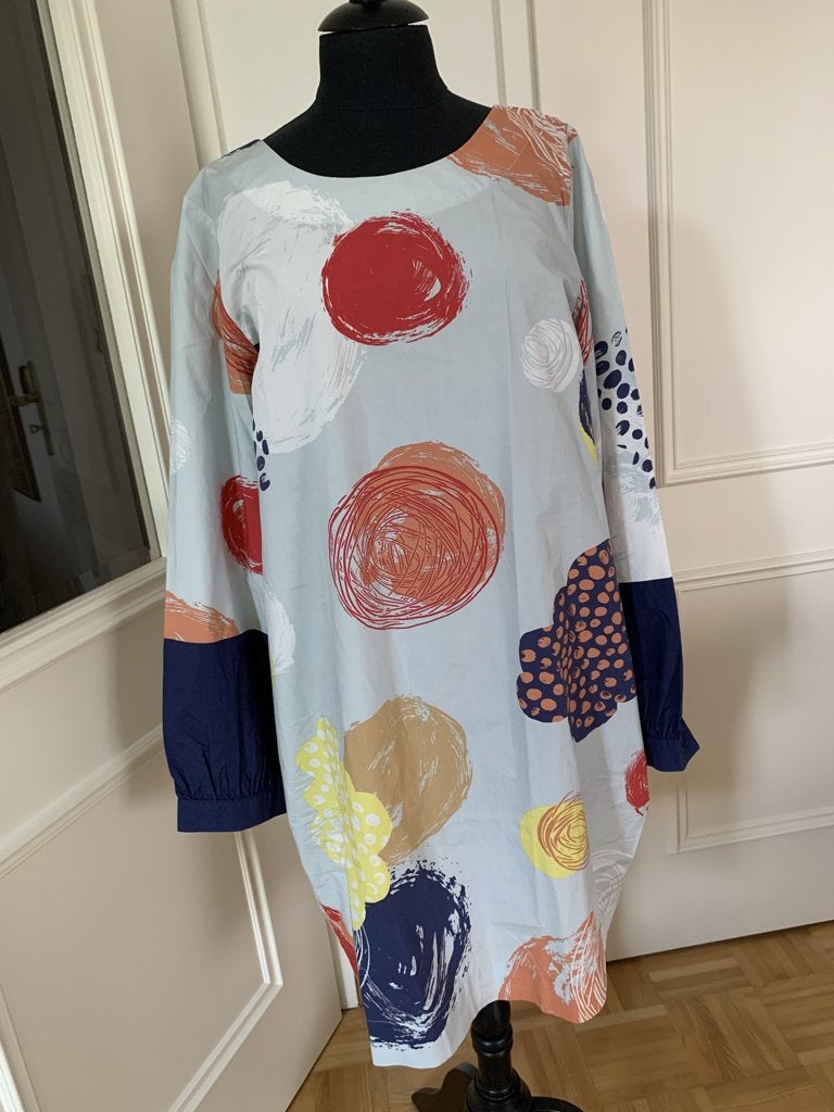 Marimekko jurk, lange tuniek, 100% knisperkatoen mt. 42 zgan, Kleding | Dames, Maat 42/44 (L), Zo goed als nieuw, Knielengte, MARIMEKKO