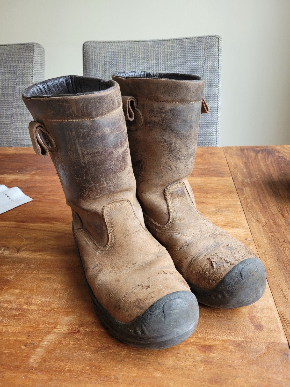 werklaarzen, Ophalen, Bruin, Werkschoenen, Gedragen
