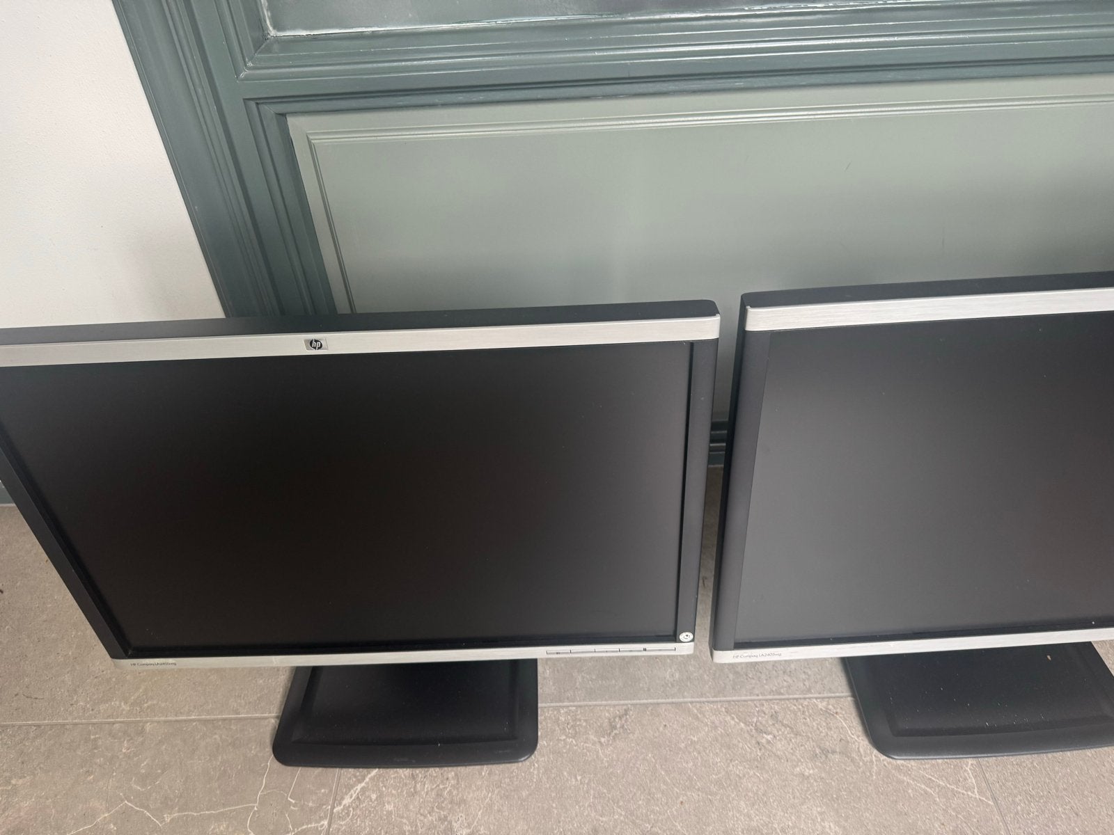 2x HP 24 inch monitoren - In hoogte verstelbaar, Computers en Software, Hp, Hp, In hoogte verstelbaar, Overige typen
