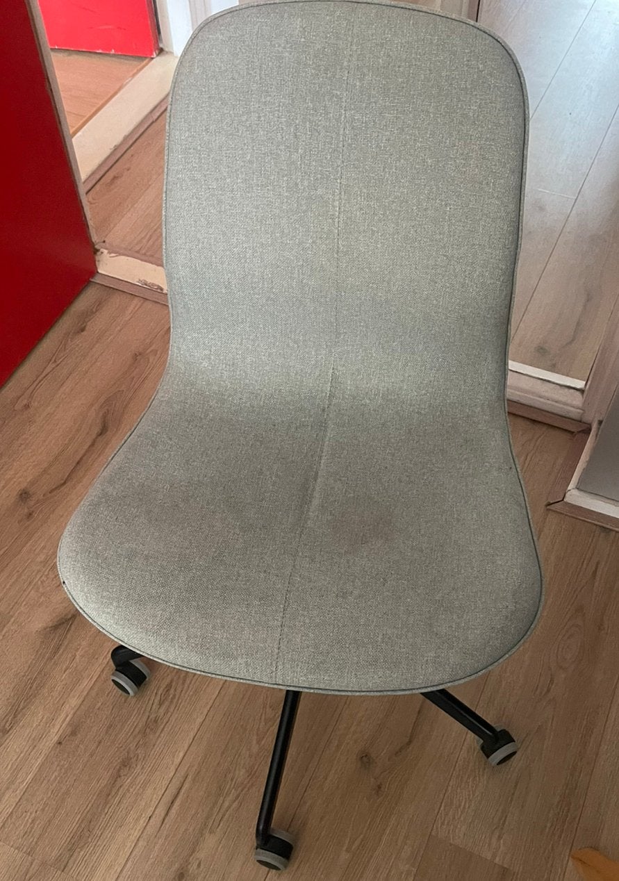 Chair - IKEA Langfjall, Ophalen, Zo goed als nieuw, Zwart