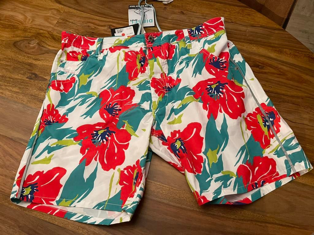 Diesel heren zwem short maat s - m - L model aloha, Kleding | Heren, Badmode en Zwemkleding, Verzenden, Maat 48/50 (M), Overige kleuren