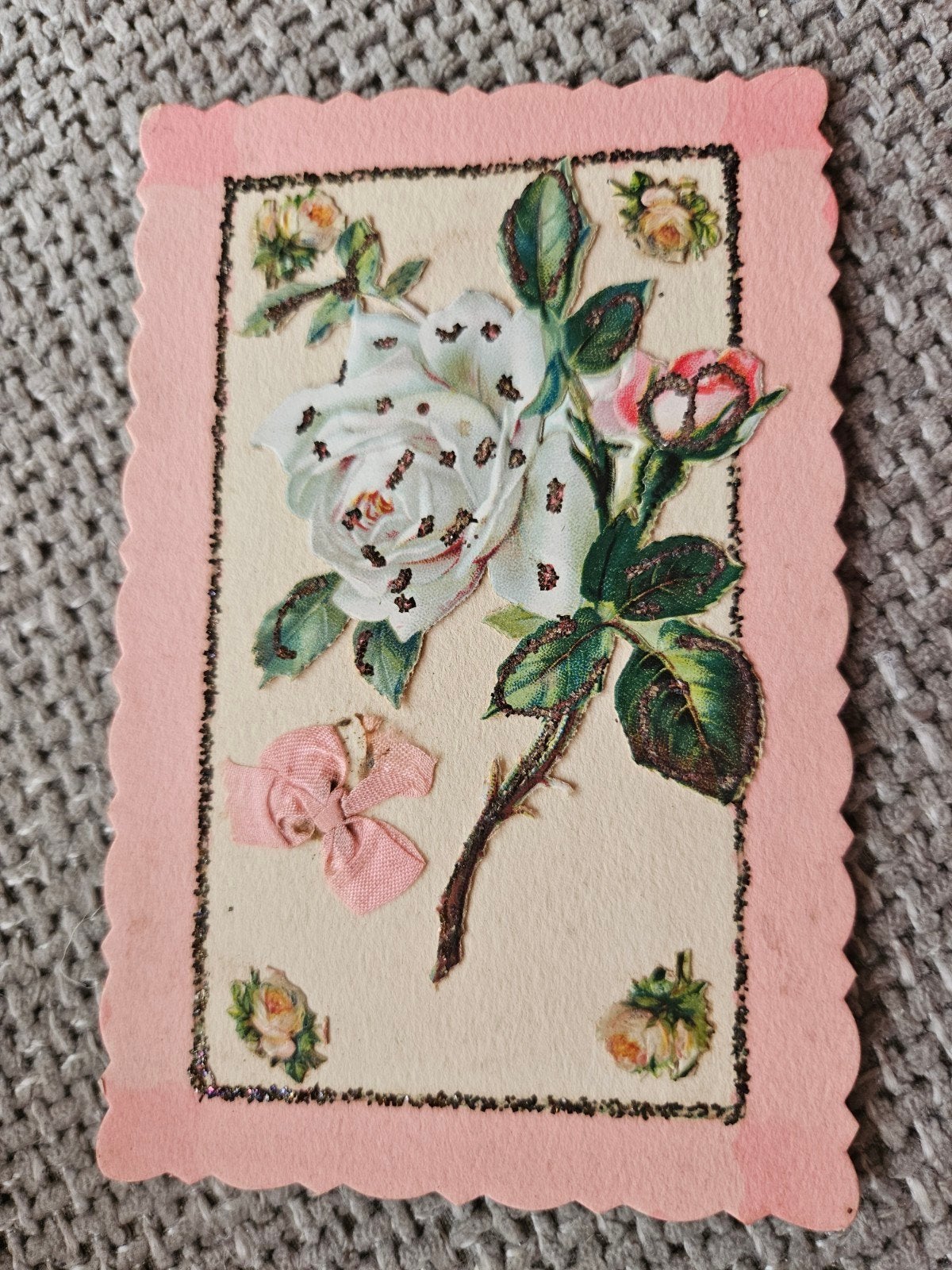 brocante roos glitters strik, Ophalen of Verzenden, Voor 1920, Gelopen