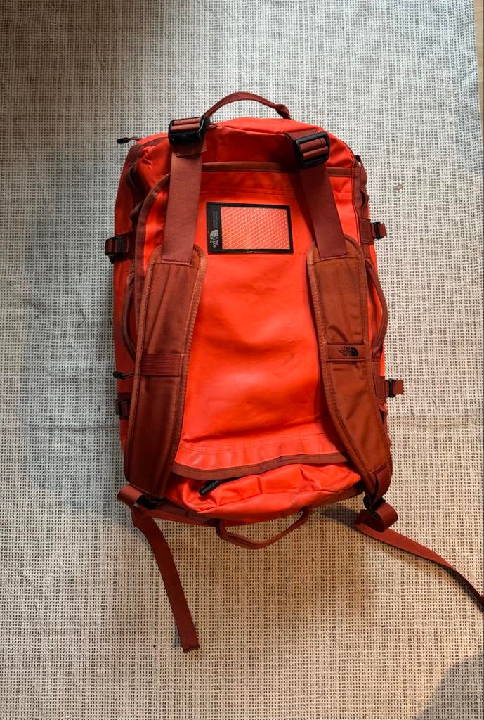 The North Face Base Camp Duffel S Oranje Rugzak Backpack, 40 tot 60 cm, 30 cm of meer, Gebruikt, Oranje